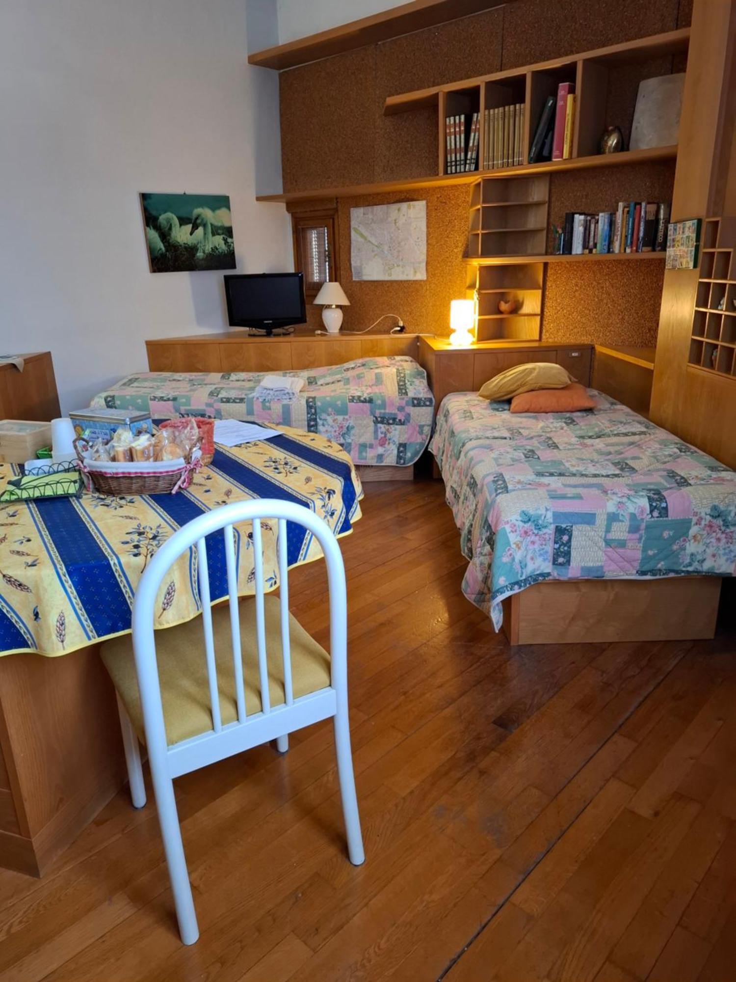 B&B Due Abeti Florenz Exterior foto